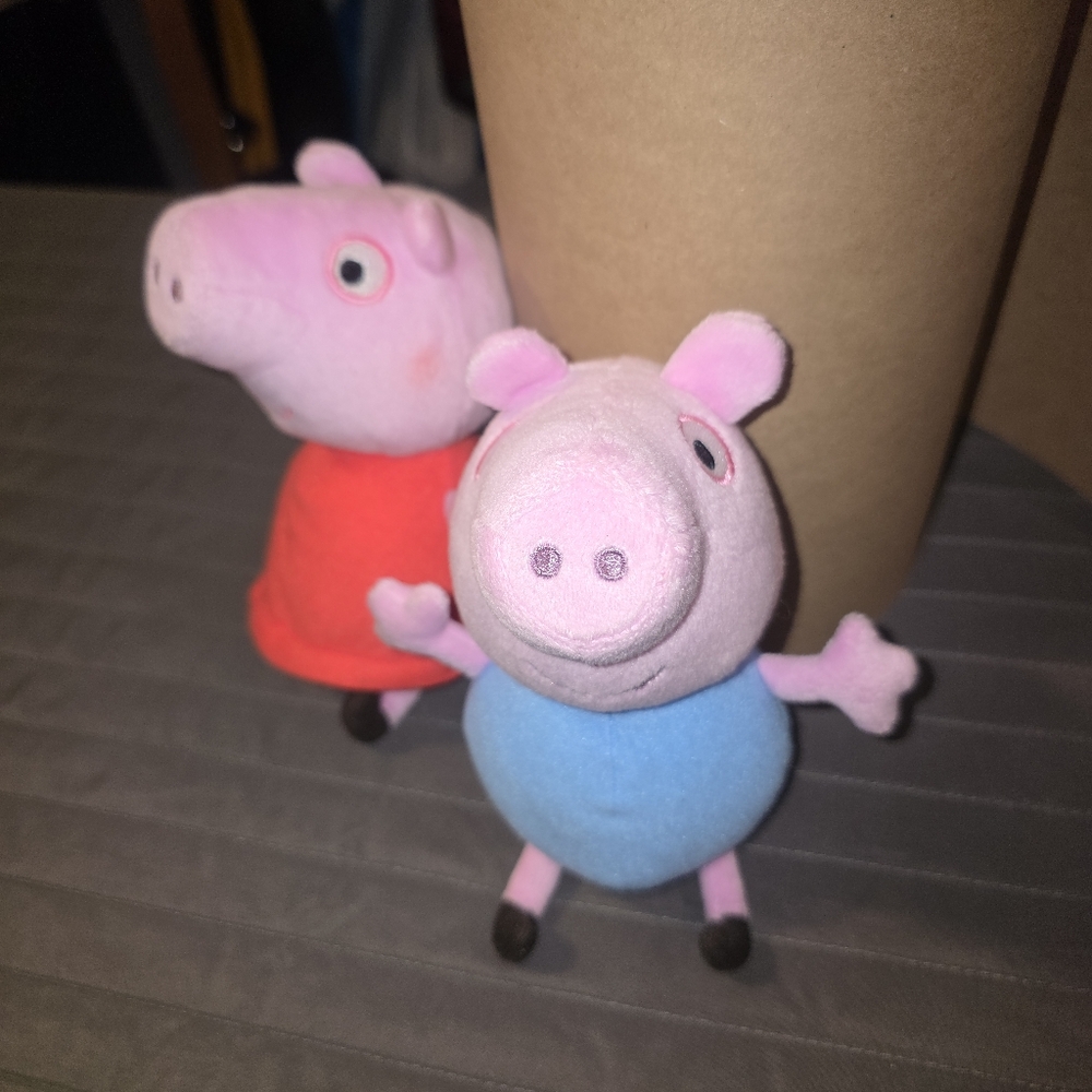Peppa Pig And Friends‎ Lot Of 4 GUC Plushies 2= 11in 2 =7in Like New - Picture 11 of 13